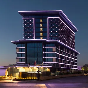 Hotell Golden Tulip Bayrampasa